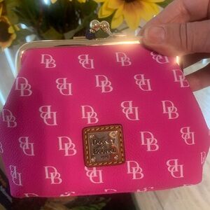 Large framed New Genuine Dooney & Bourke coin purse with 6 credit card slots